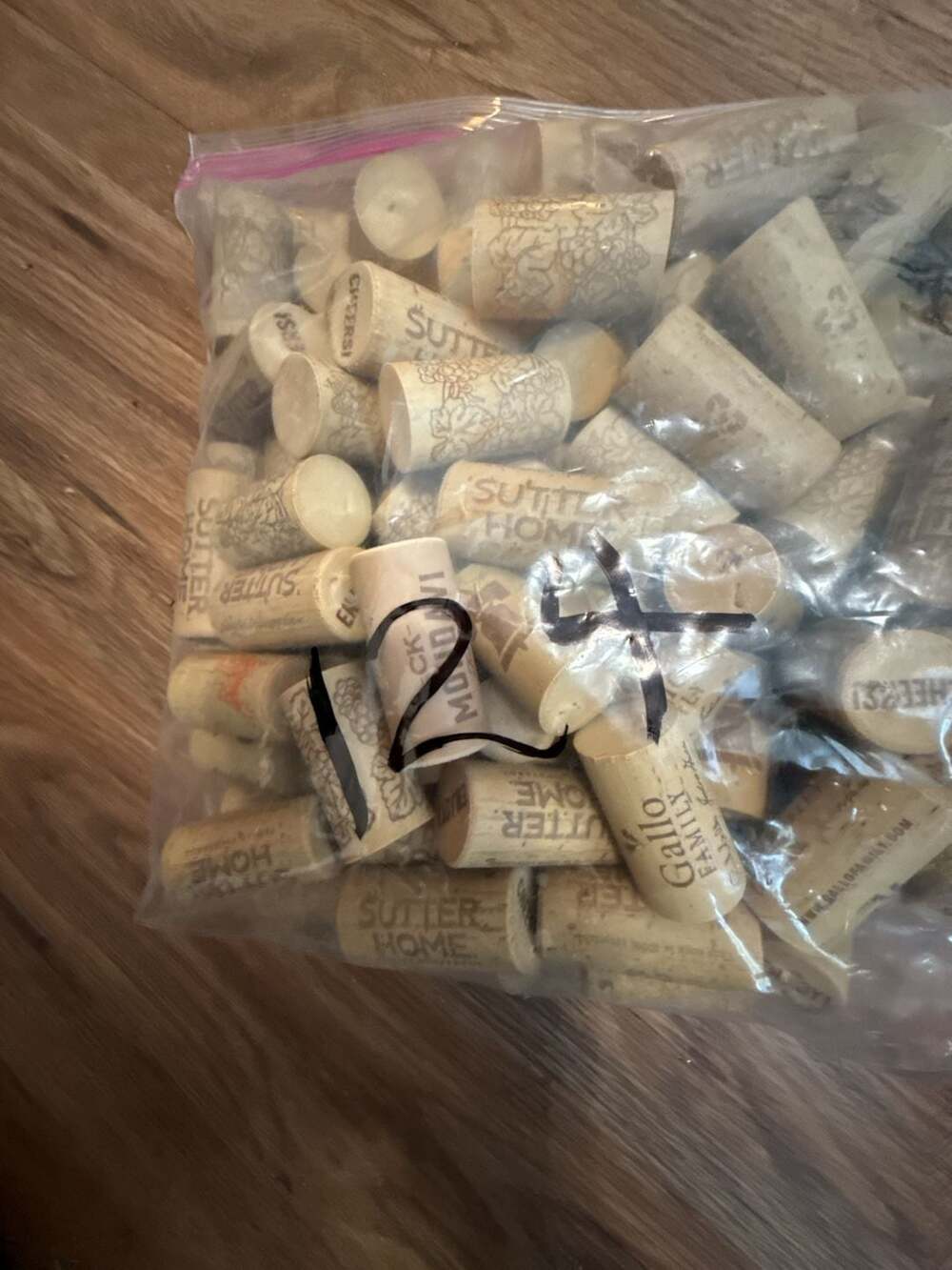 Assorted Natural Wine Corks Craft Lot Sutter Home Gallo, and more.  New.
